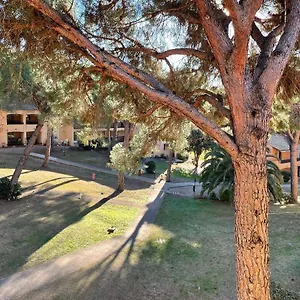 https://bel-appartement-saint-raphal-avec-vue-sur-parc.fr-provencehotel.com