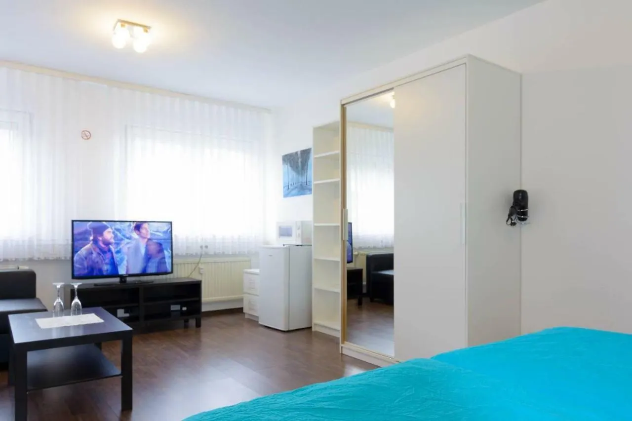 Private Rooms Next To Subway Нюрнберг Проживание в семье