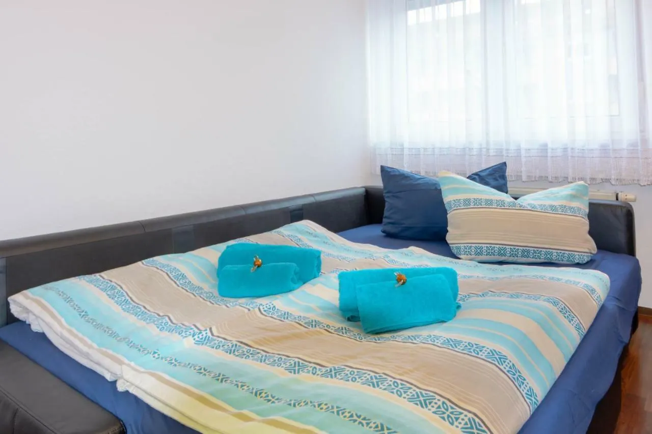 Проживание в семье Private Rooms Next To Subway Нюрнберг Германия